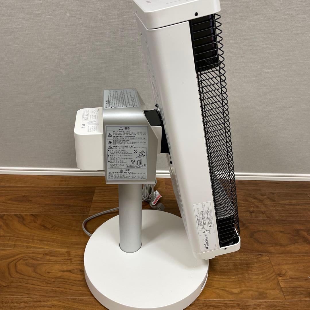 【美品】ダイキン　DAIKIN セラムヒート CER11WS 遠赤外線暖房機