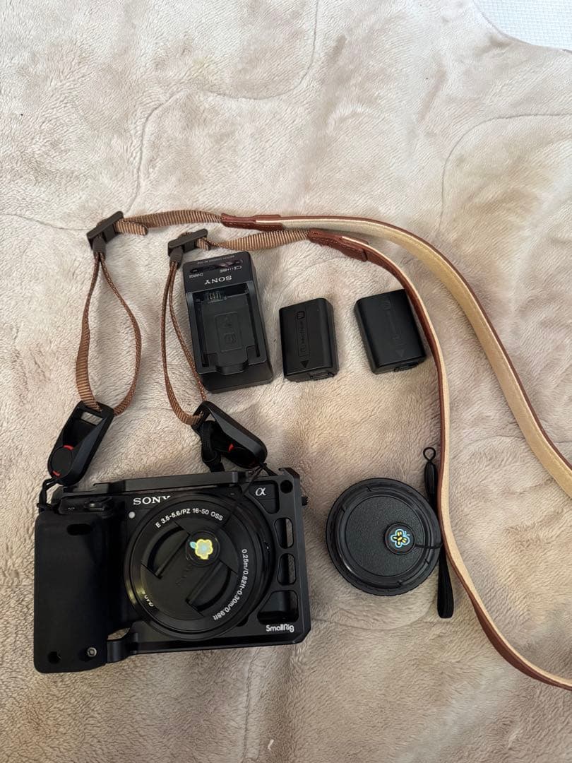 SONY α6400 カメラ E 16-50mm 本体バッテリーレンズ付き