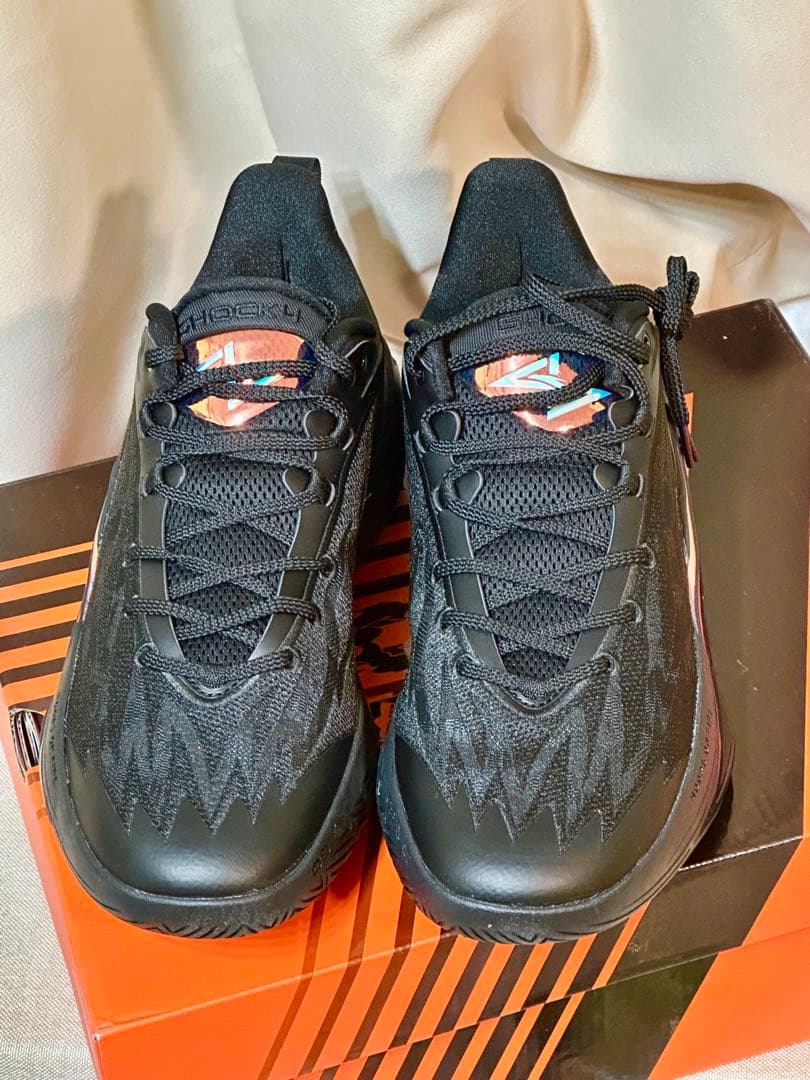 ぐ*り様 新品28.5cm ANTA Shock Wave 7 オールブラック