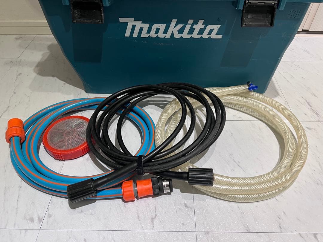 マキタ　充電式高圧洗浄機　MHW080DZK