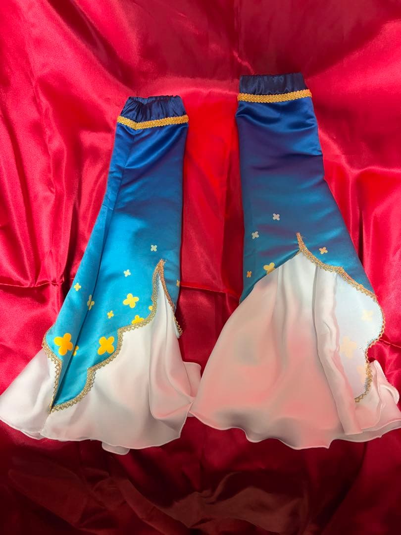 ホロライブ 白上フブキ コスプレ衣装　レトロ喫茶