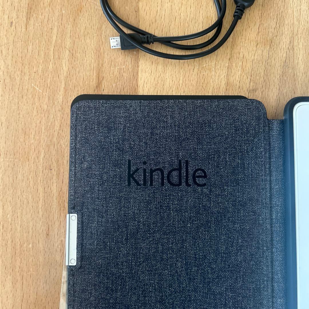 【美品】Kindle Paperwhite WiFi4GB 第10世代広告なし