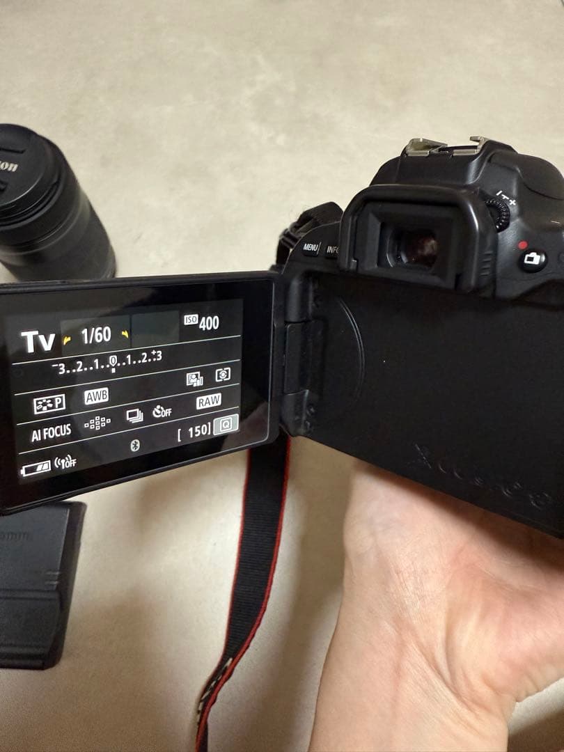 EOS kiss x9 一眼レフ　ダブルズームレンズ➕レンズ➕SDカード付き