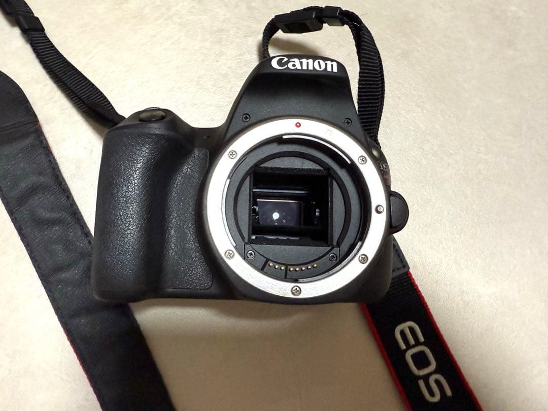 EOS kiss x9 一眼レフ　ダブルズームレンズ➕レンズ➕SDカード付き