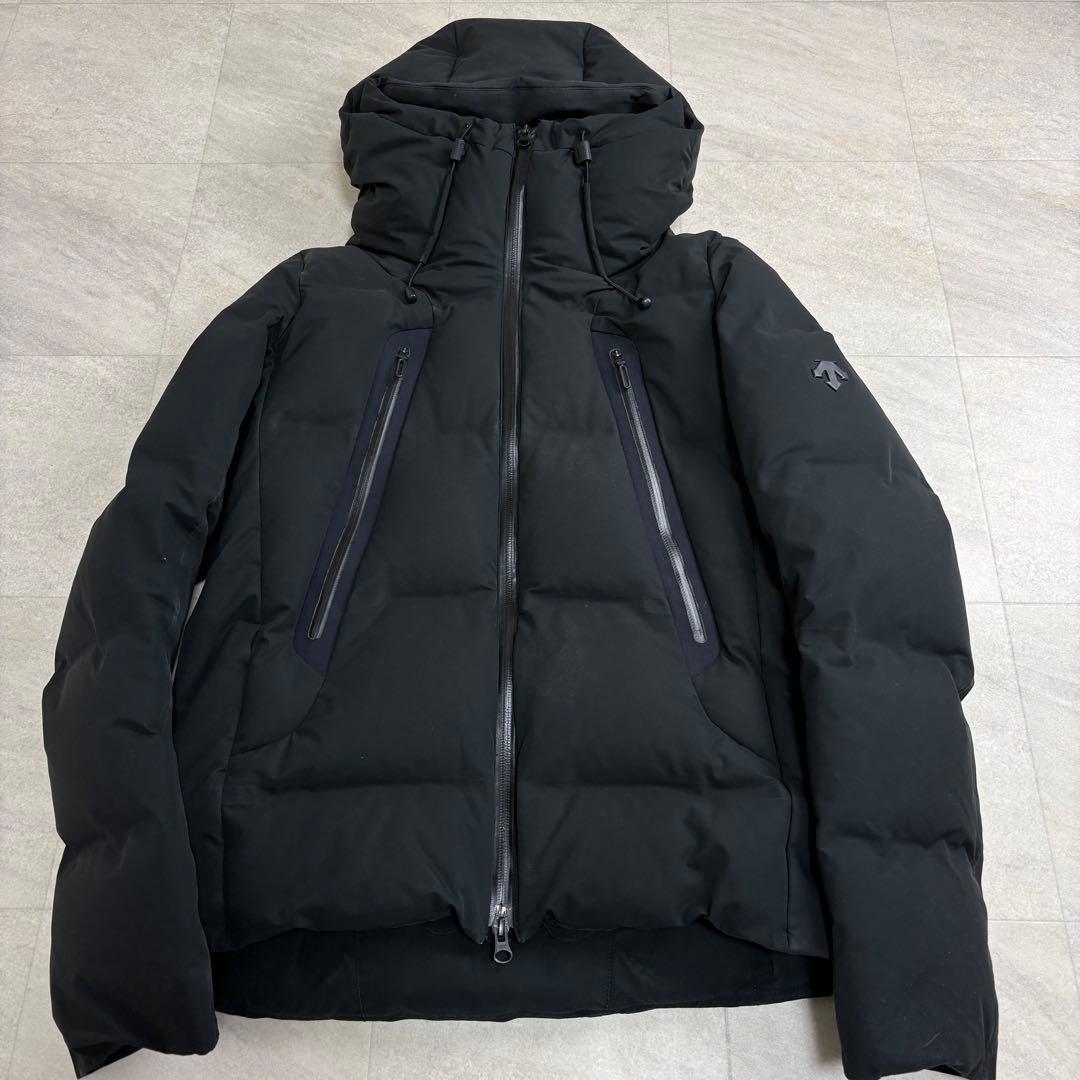 水沢ダウン　DESCENTE デサント オルテライン　マウンテニア　ダウンS 黒