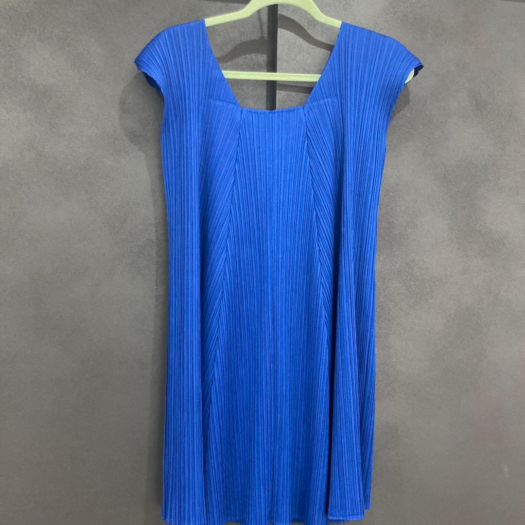 プリーツプリーズ　Aラインチュニック　サイズ3 ブルー