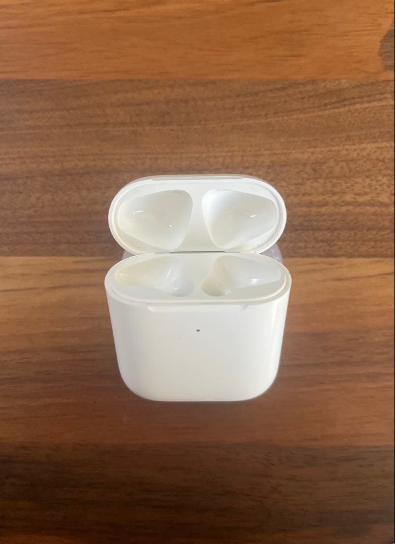 【正規品】AirPods第二世代　本体 ホワイト