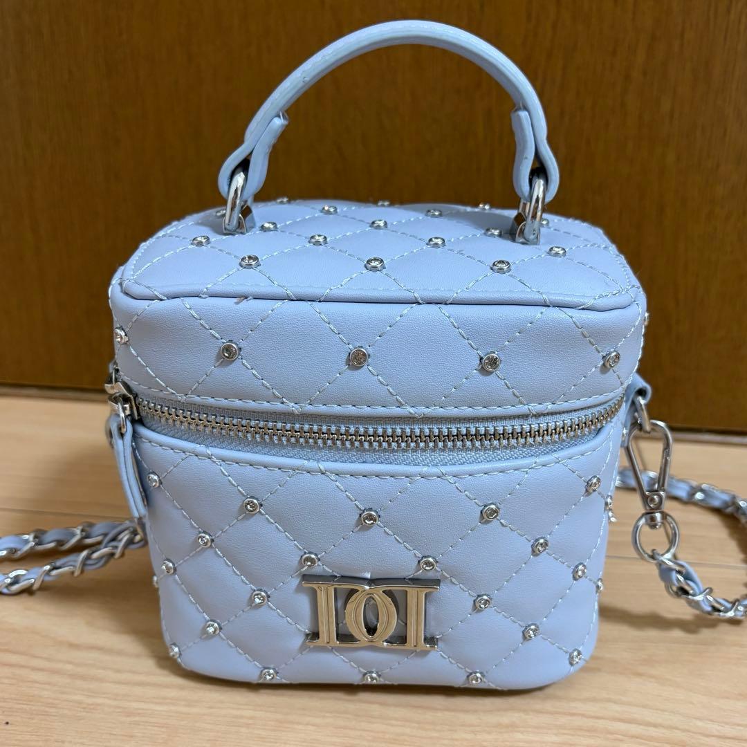 ダーリッチ キルティングビジュースクエアミニバッグ SAX サックス