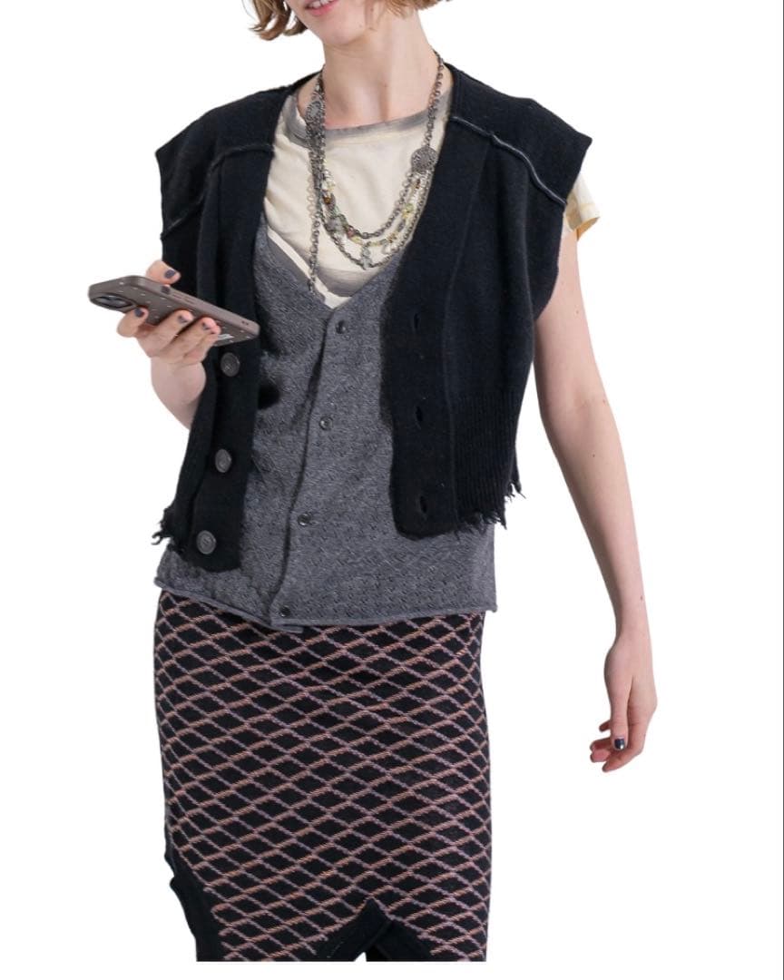 トップス PERVERZE Knit Vest Skirt