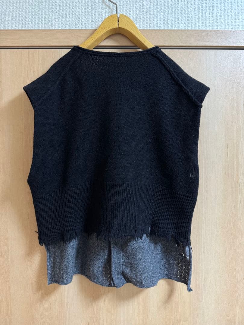 トップス PERVERZE Knit Vest Skirt