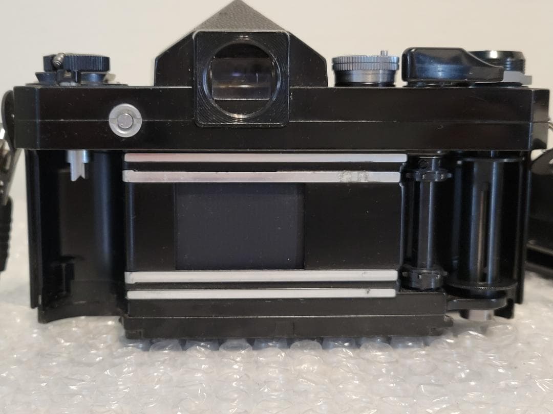 T*s様 Nikon F フィルムカメラ ブラック　レンズ3本セット！！