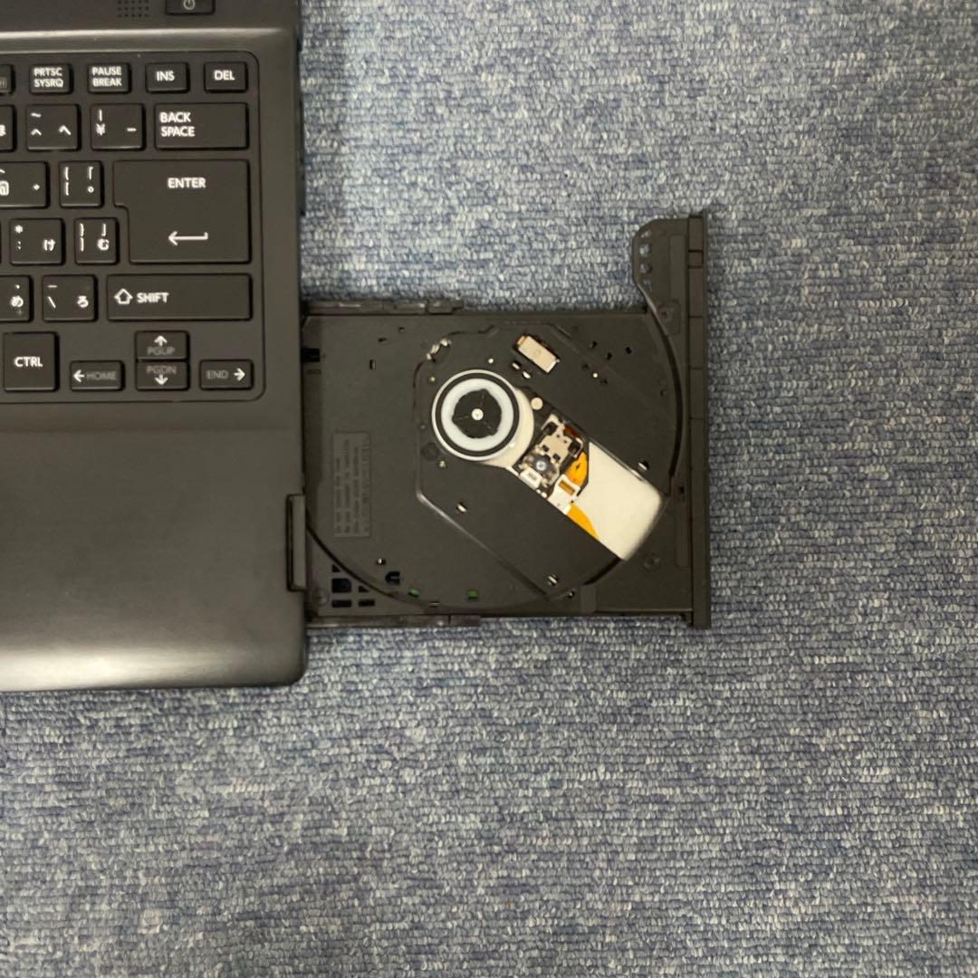 美品　東芝　ノートパソコン　Windows11 オフィス付き　　SSD