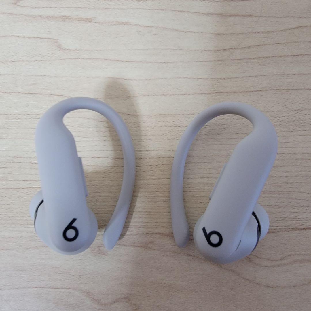 【ほぼ新品】Powerbeats Pro 2 ワイヤレスイヤホン
