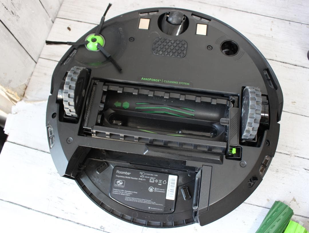 iRobot ルンバj7+ ロボット掃除機 クリーンベース付き