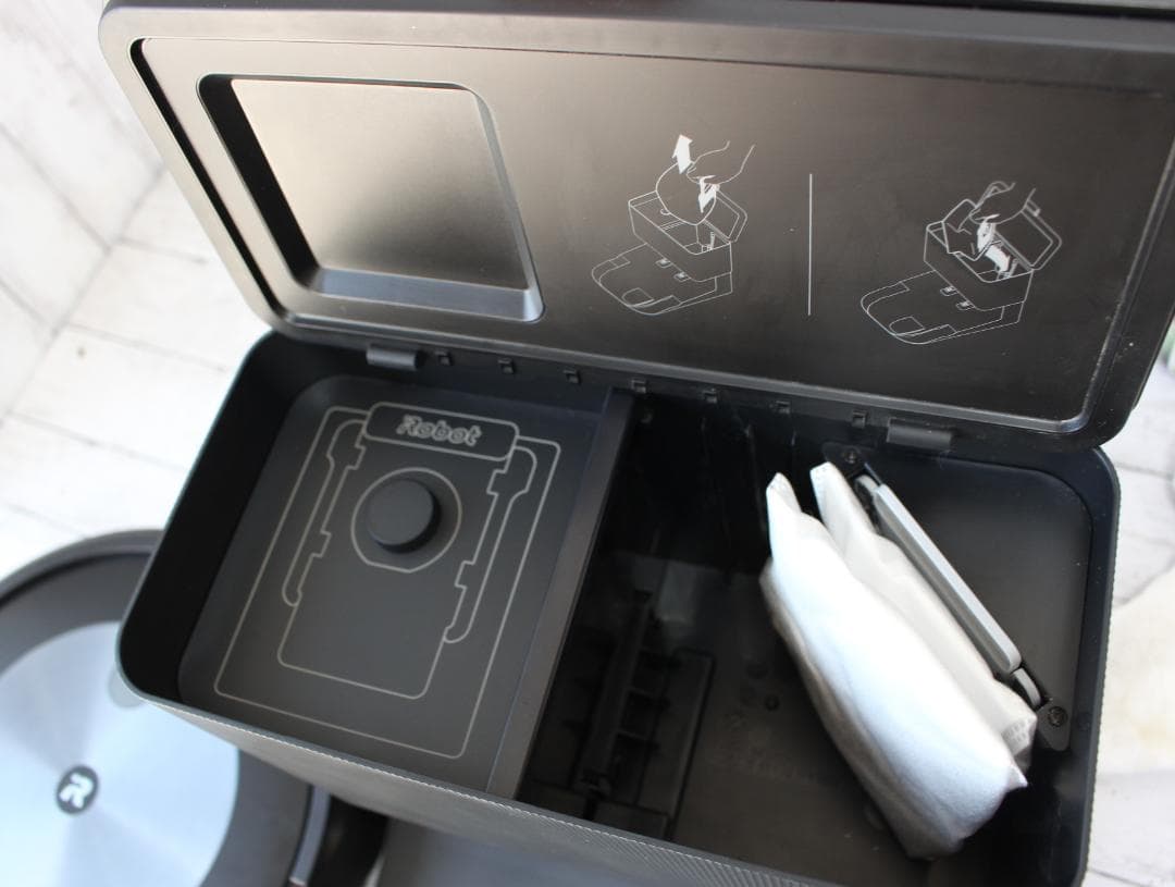 iRobot ルンバj7+ ロボット掃除機 クリーンベース付き