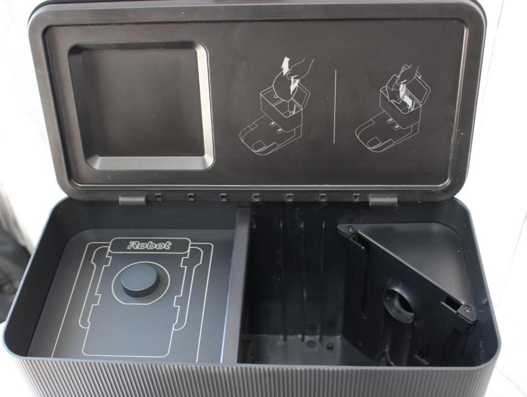 iRobot ルンバj7+ ロボット掃除機 クリーンベース付き