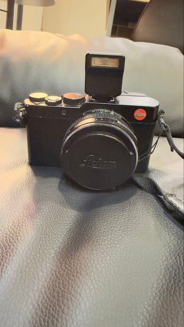 Leica D-Lux (Type 109)コンパクトデジタルカメラ ブラック