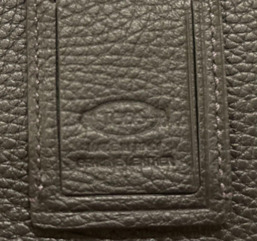 TOD's ジョイ　トートバッグ ブラック　レザー