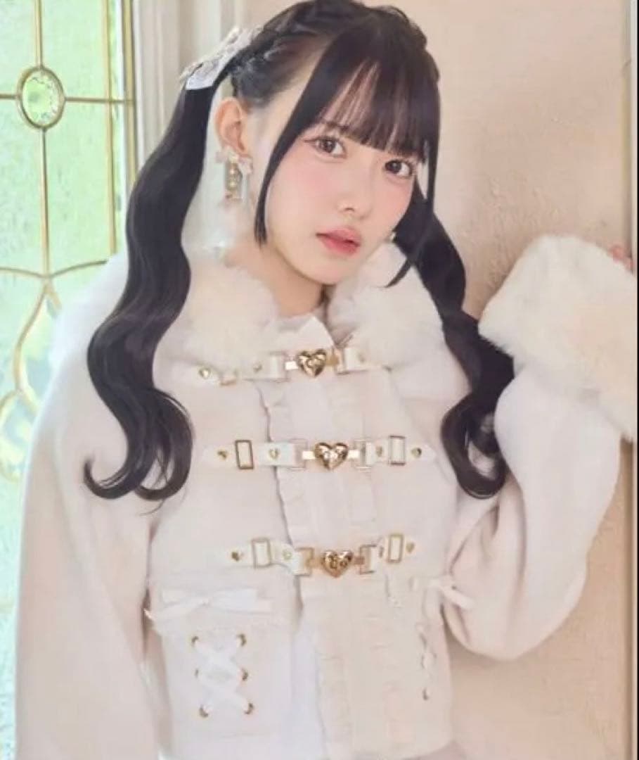 ROJITA ロジータ ハートバックルショートコート ホワイト