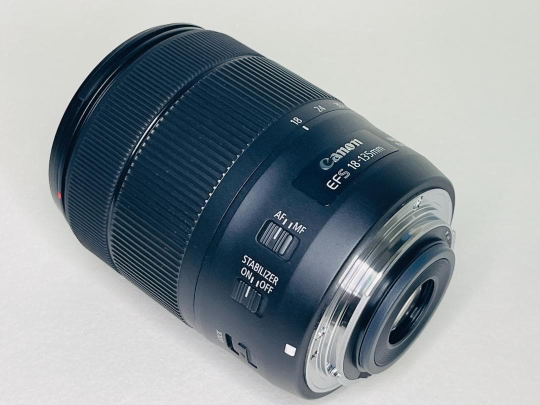 ★極上美品★ EF-S 18-135mm F3.5-5.6 IS USM★完動★