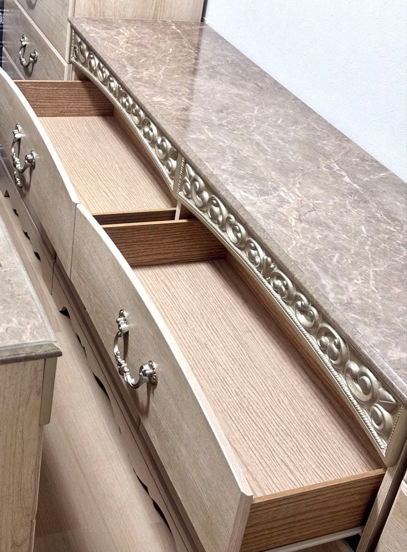 アンティークホワイト チェスト　3段ダブル　６段　木製　ｉ