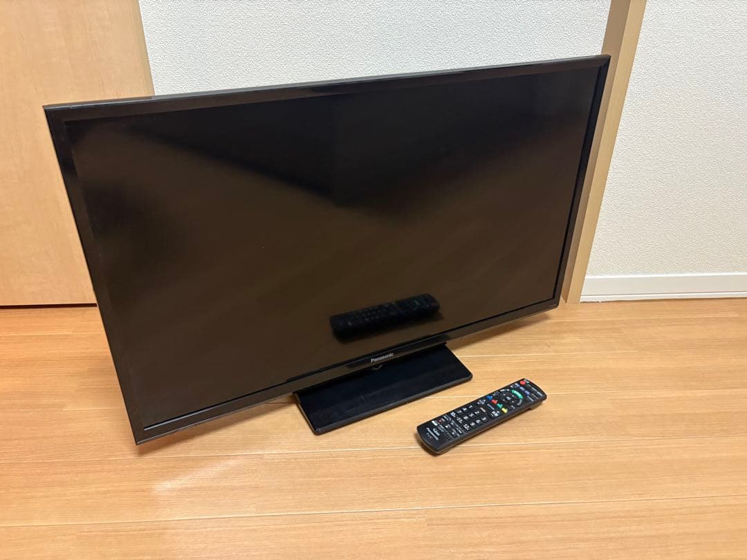【良品】パナソニックハイビジョン液晶テレビ TH-32J300