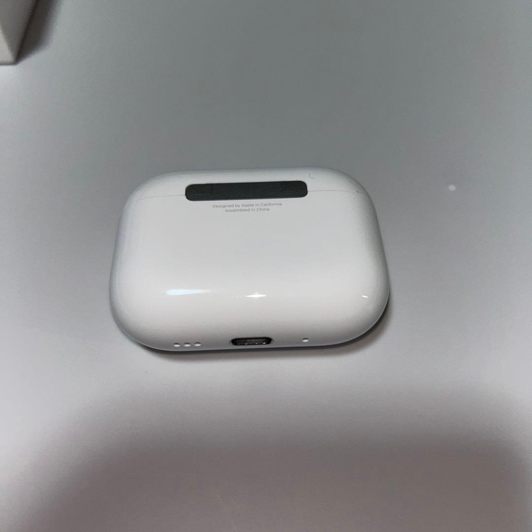 Apple AirPods Pro 3 ＋ケース