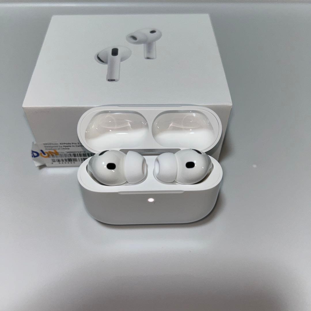 Apple AirPods Pro 3 ＋ケース