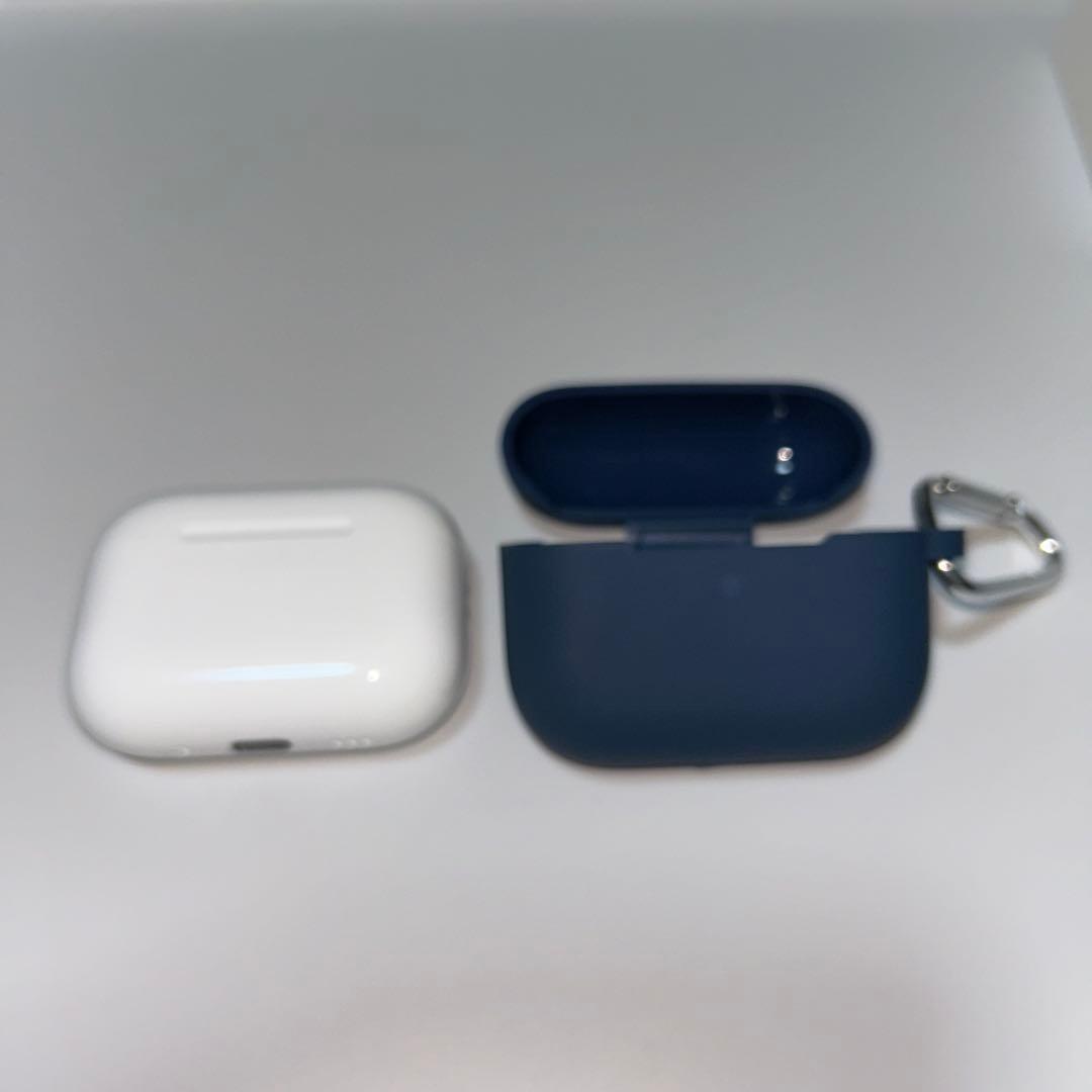 Apple AirPods Pro 3 ＋ケース