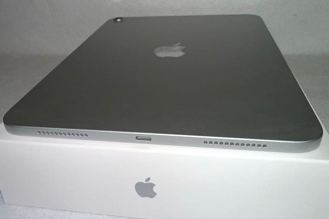 iPad A16 シルバー 128GB Wi-Fi+付属品