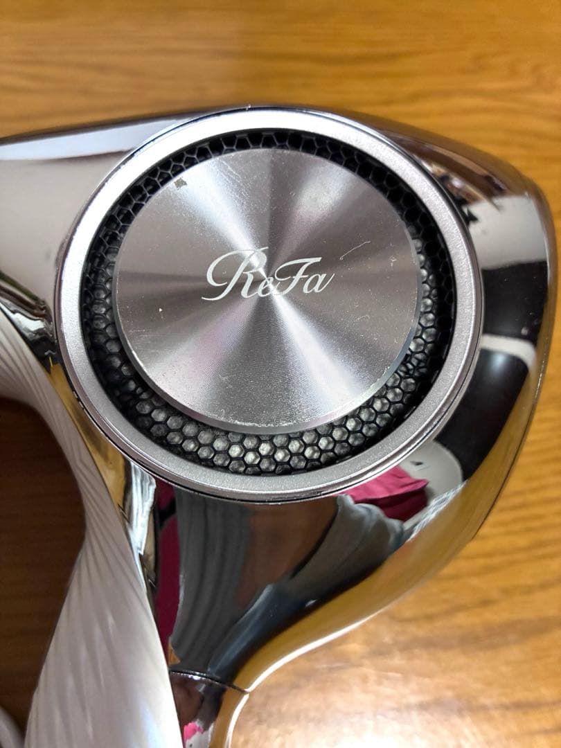 2024年製‼️ リファ ビューテックドライヤー