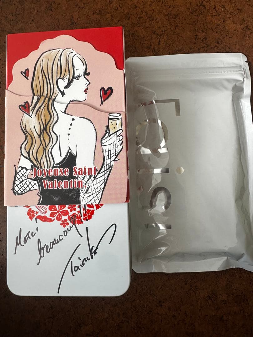 タイスケエンドウ　クッキー缶とタブレットセット