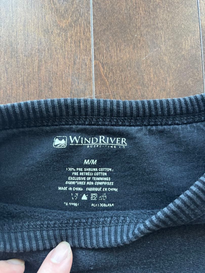 トップス 00's WIND sweater