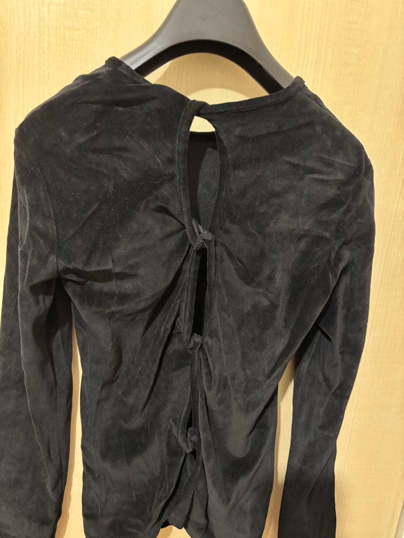 emiemii　SHISHIKUI シシクイ　ツイスト　ベロア　ブラック