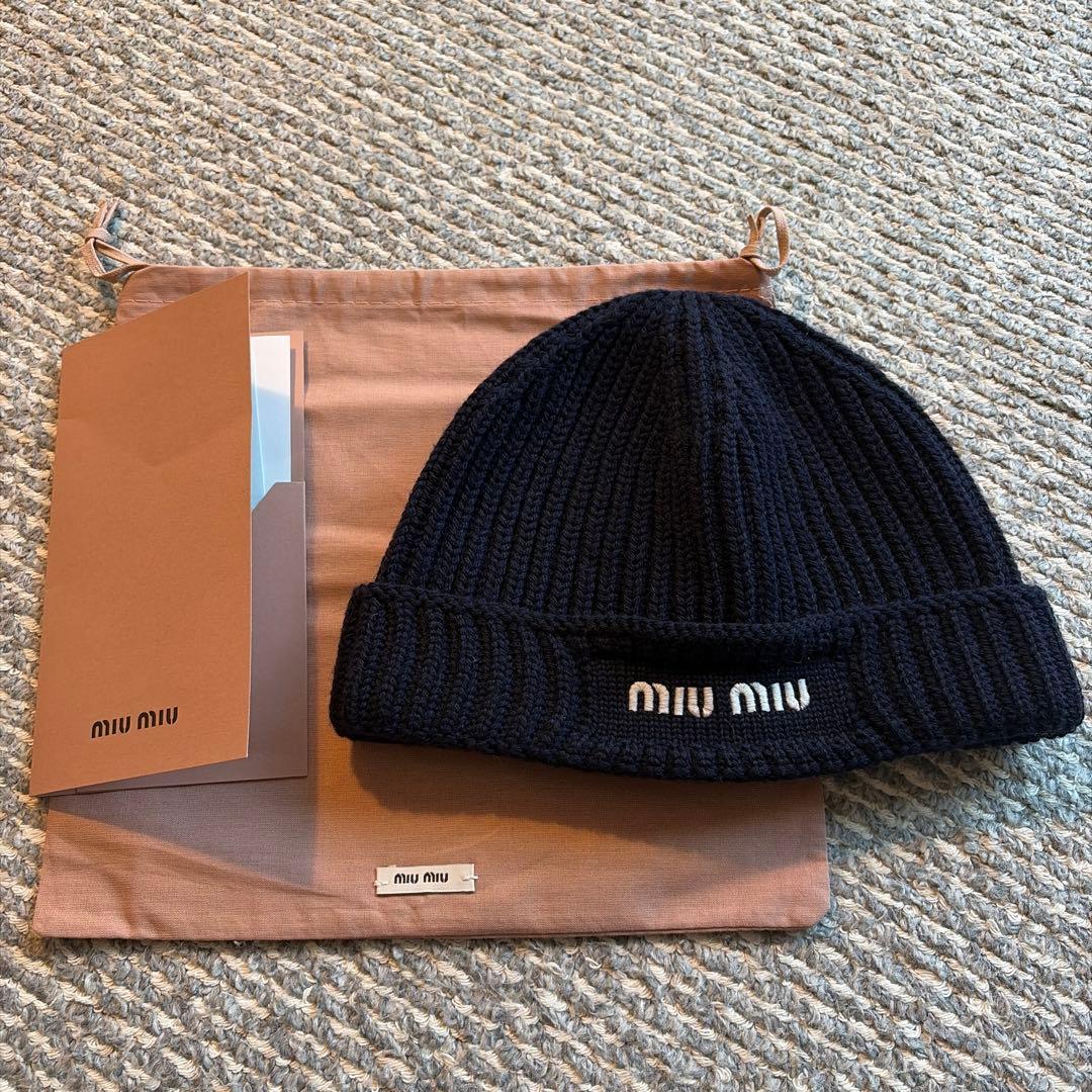 お値下げ miu miu ビーニー Lサイズ ネイビー 収納袋付き