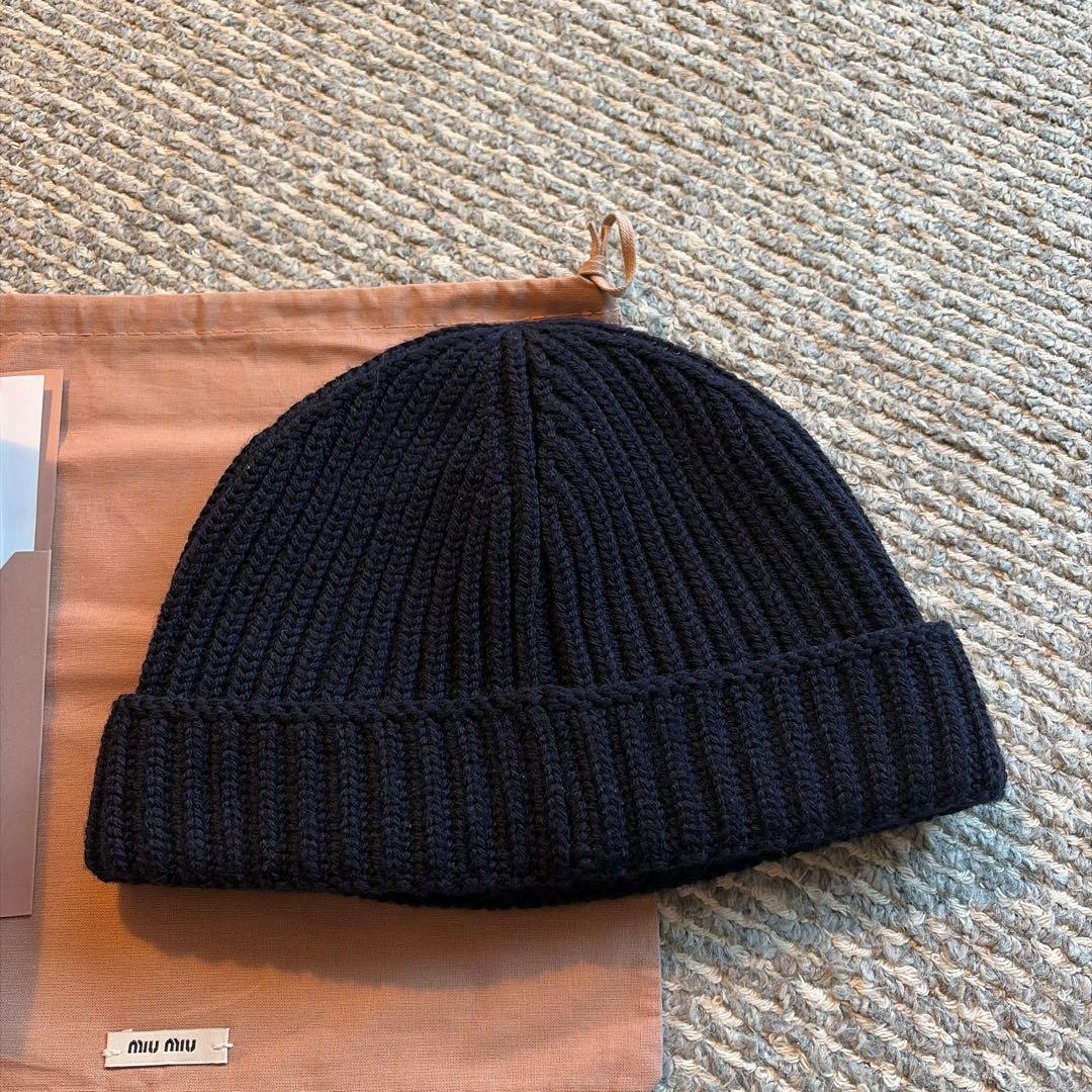 お値下げ miu miu ビーニー Lサイズ ネイビー 収納袋付き