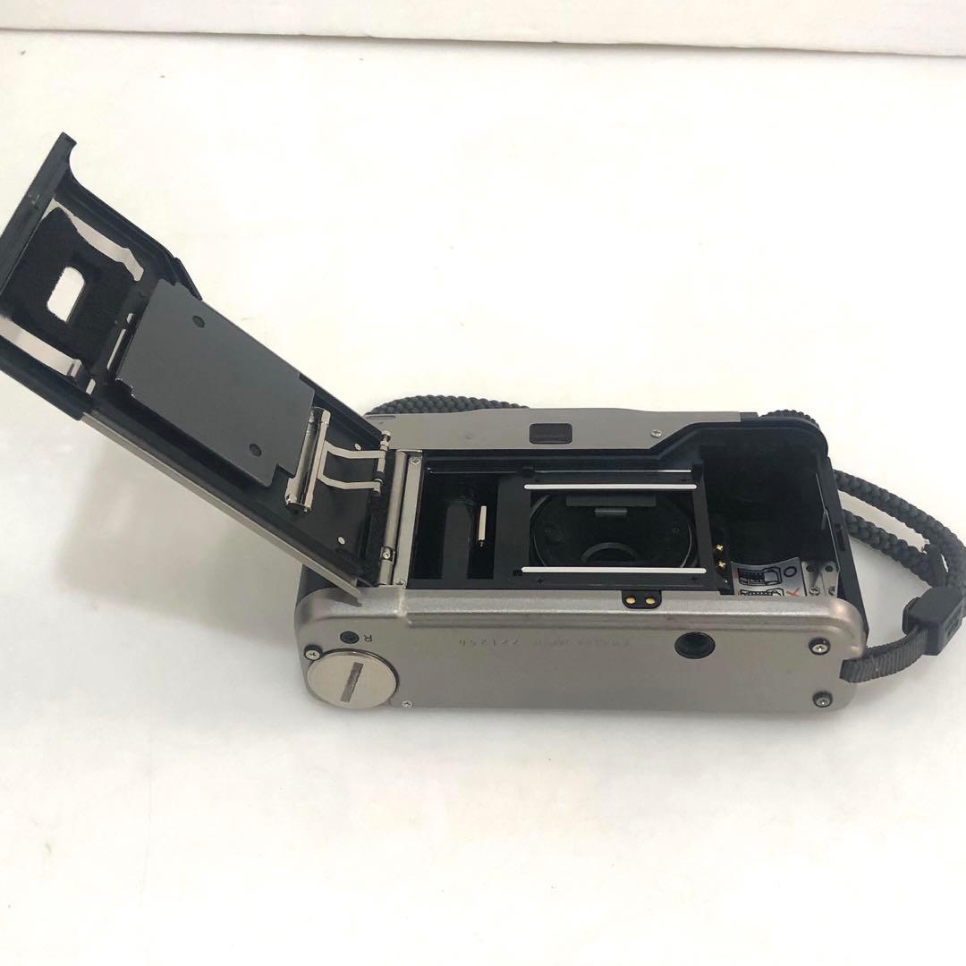 【ジャンク】コンタックス Contax T2 チタンクローム フィルムカメラ