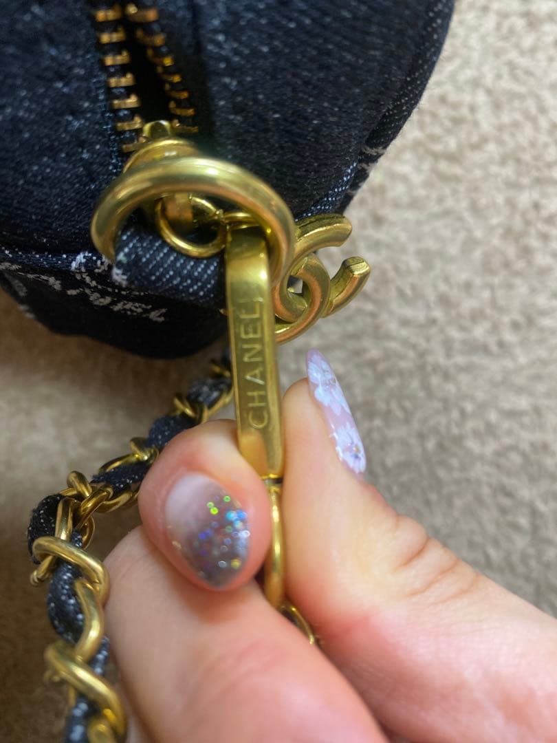 CHANEL デニム ロゴショルダーバッグ　ノベルティ