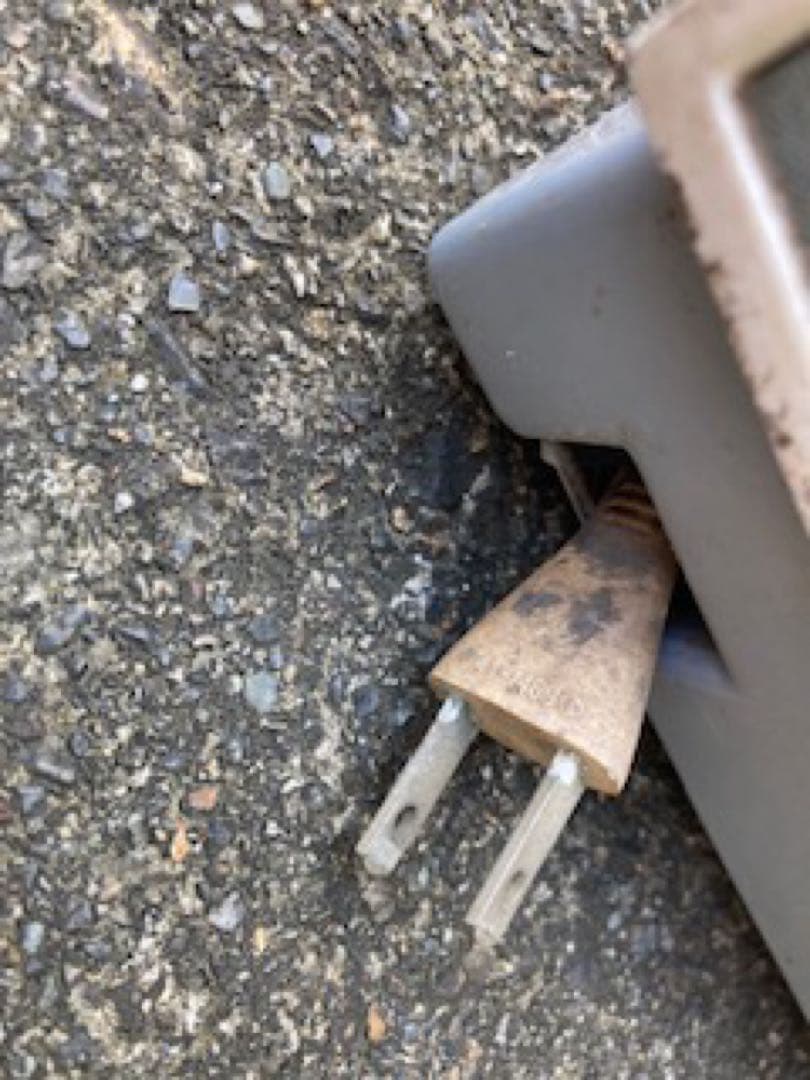 ナショナルレトロな扇風機ジャンク