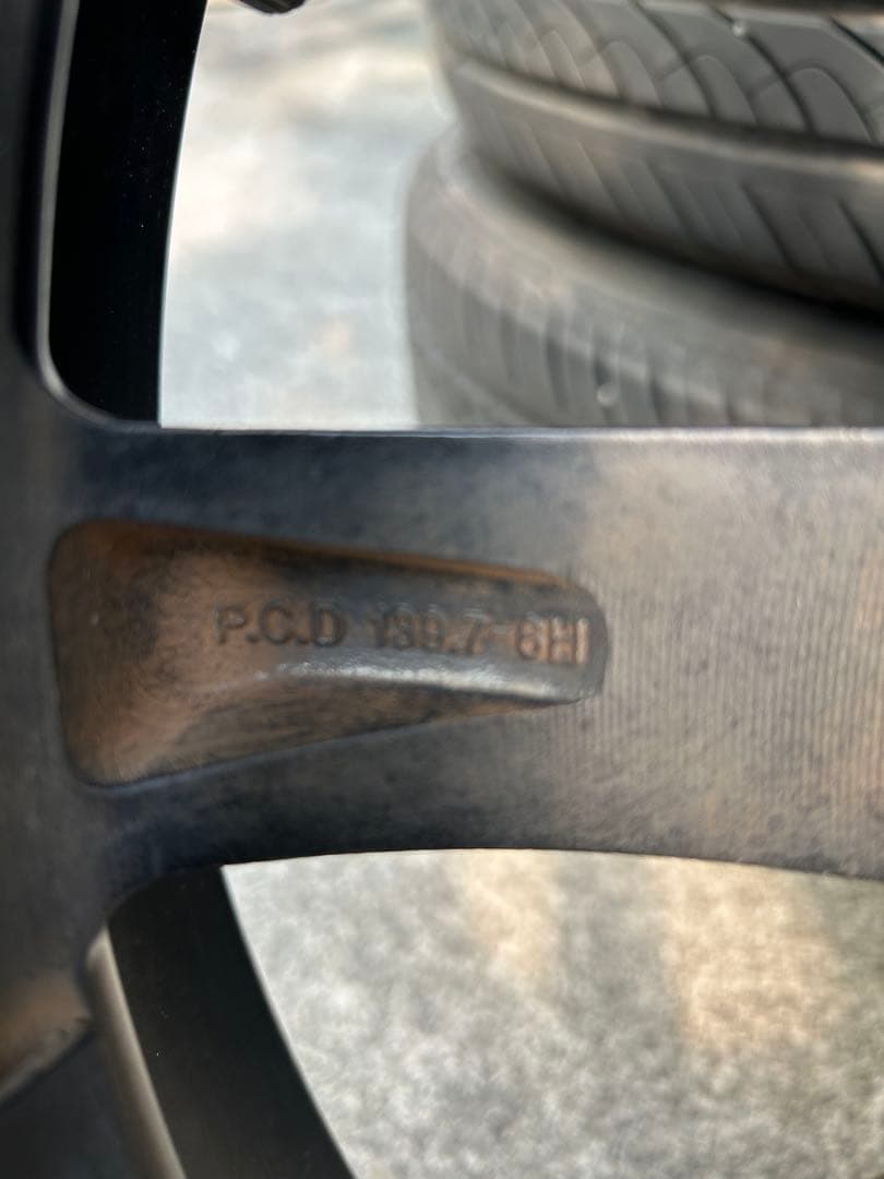 ハイエース　サマータイヤ ホイール　4本セット