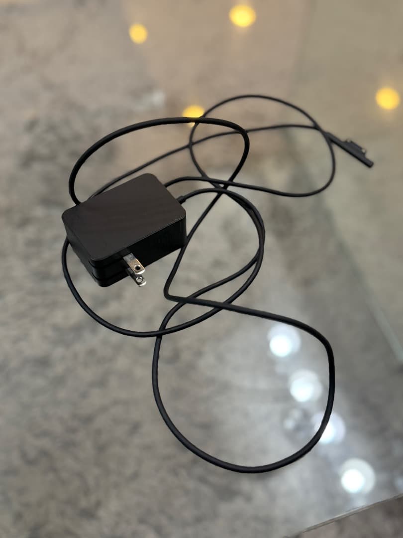 Windowsタブレット本体 Microsoft Surface Go 1825 128GB 8GBRAM