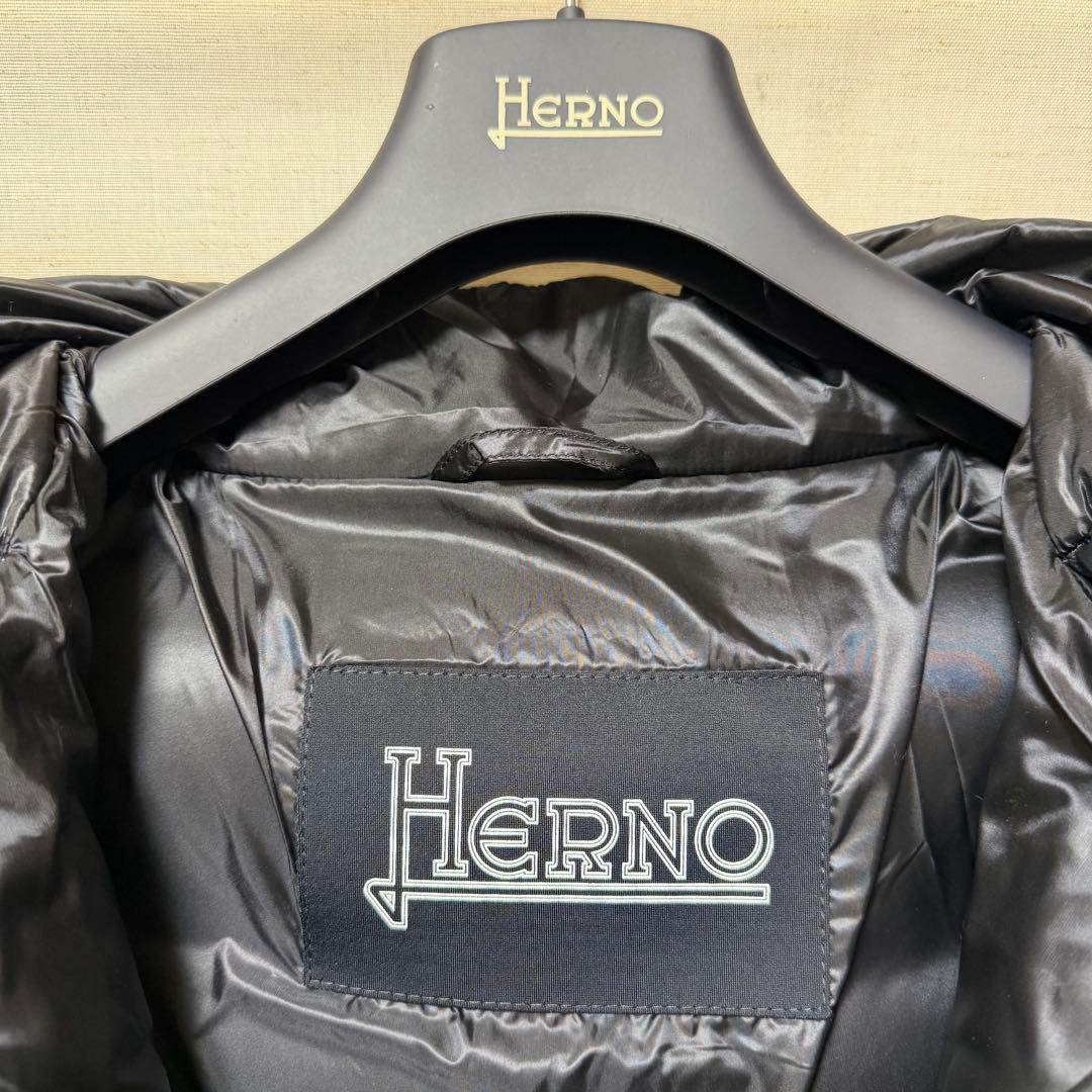 【専用】24AW HERNO ヘルノ グロッシー ダウンジャケット ブラック