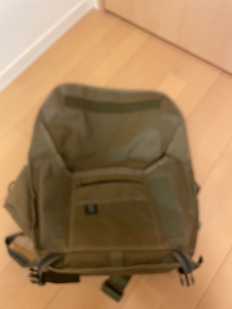 値下げ！Chrome オリーブグリーン メッセンジャーバッグ