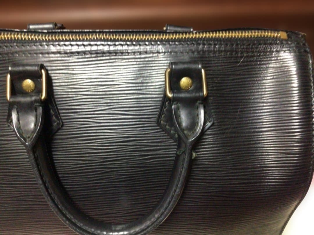 ルイヴィトン　エピレザー 黒 ハンドバッグ