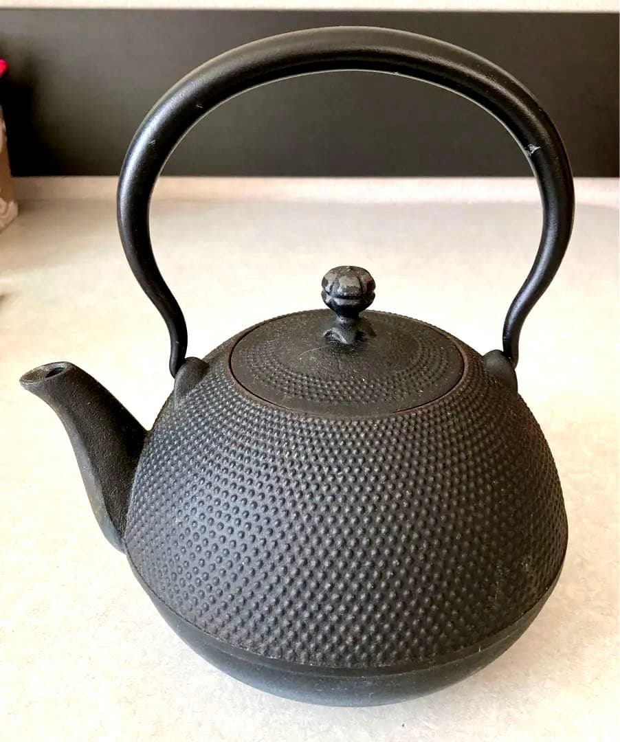 及源鋳造(O I G E N)南部鉄瓶　なつめアラレ1.2Ｌ【USED】