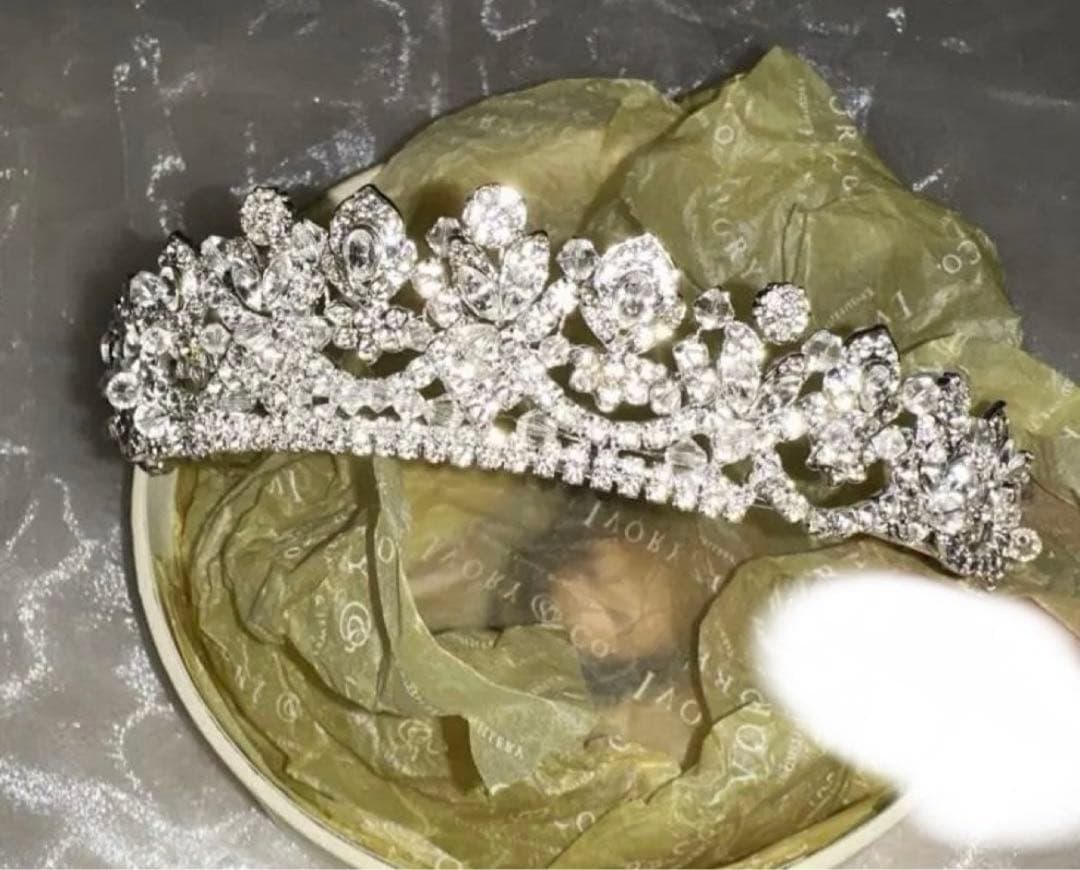 IVORY&Co.　アレクサンドラ ティアラ