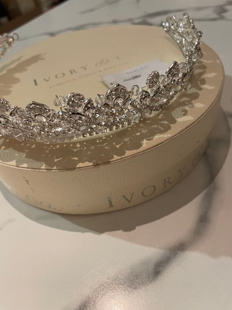 IVORY&Co.　アレクサンドラ ティアラ