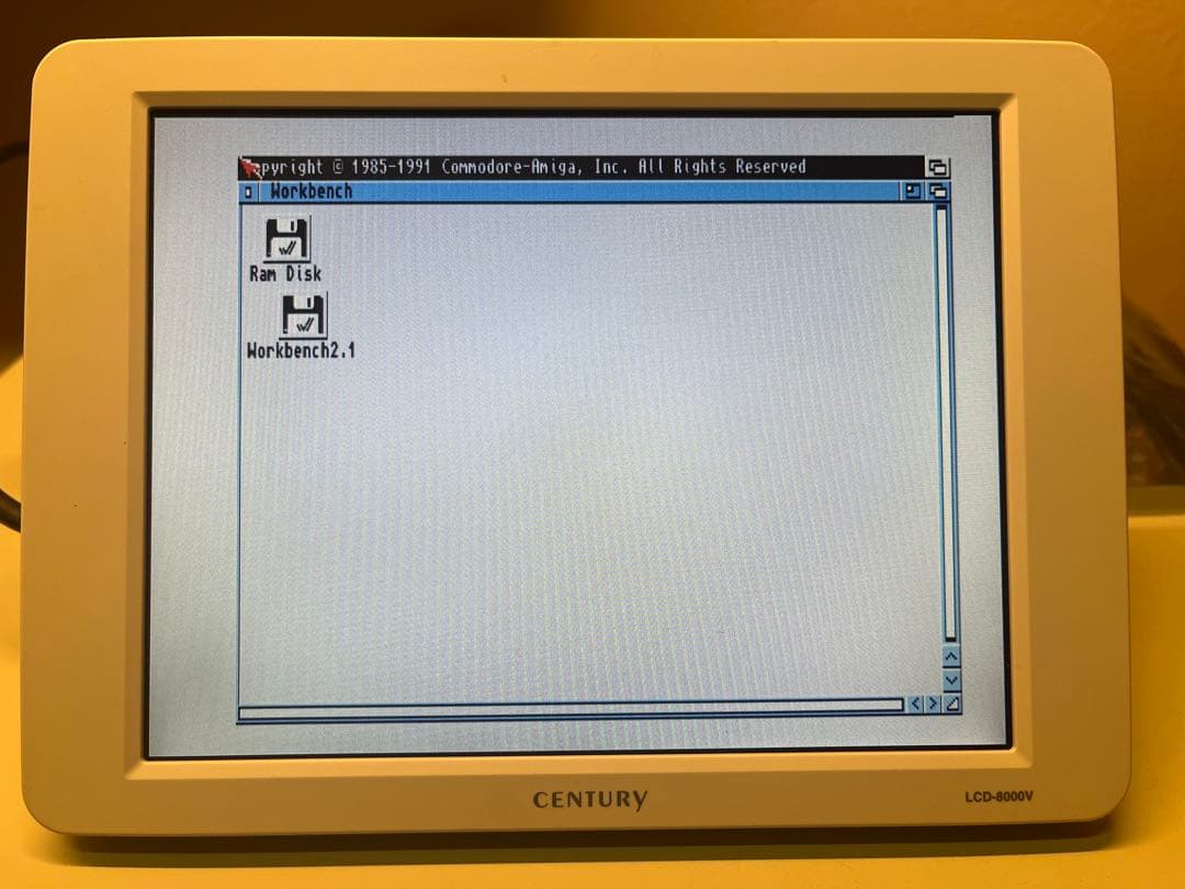 Amiga2000 コンピュータ　本体のみ