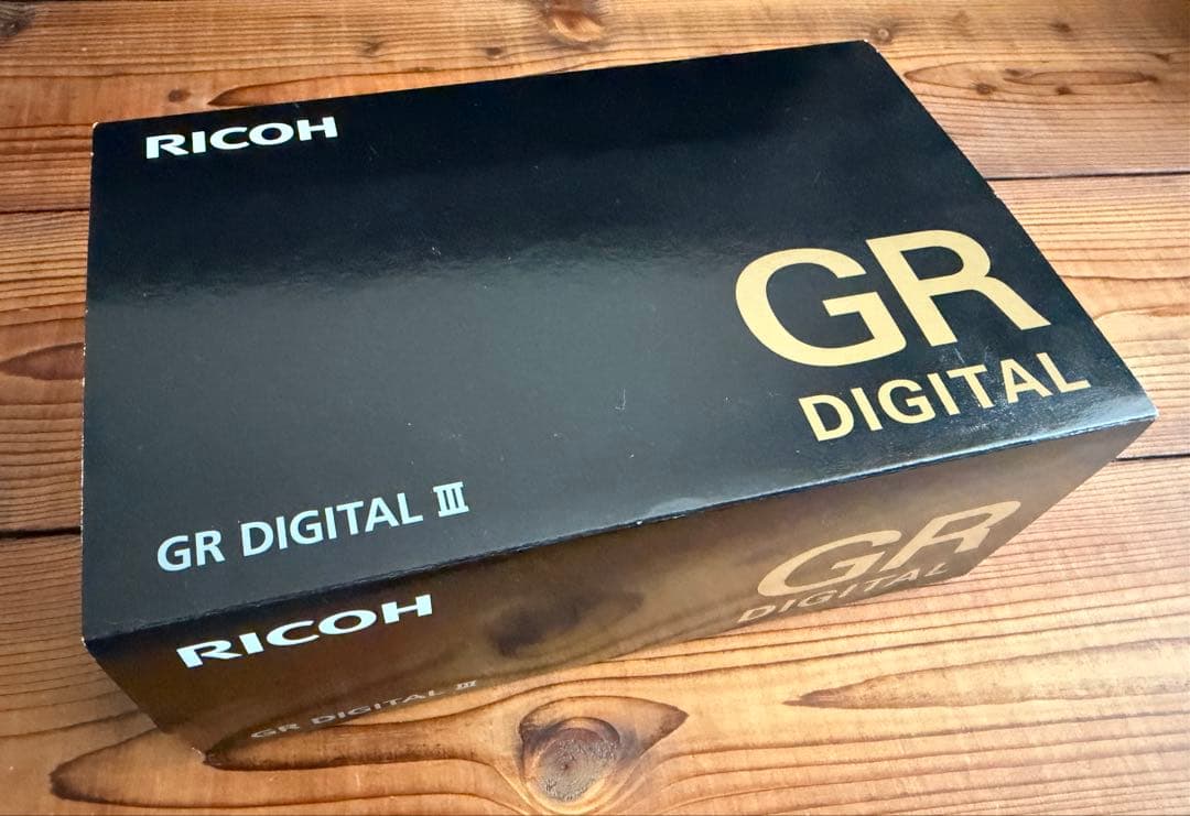 RICOH GR DIGITAL III 本体
