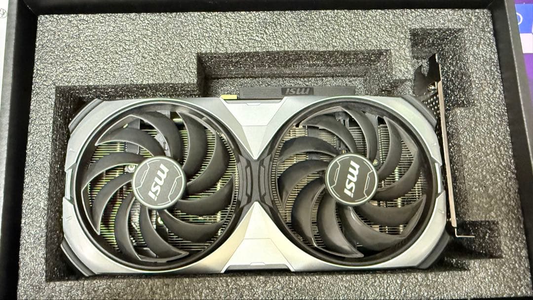 グラフィックボード・グラボ・ビデオカード MSI GeForce RTX 4070 VENTUS 2X OC